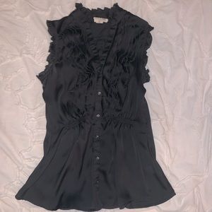 Converse sleeveless Button Down